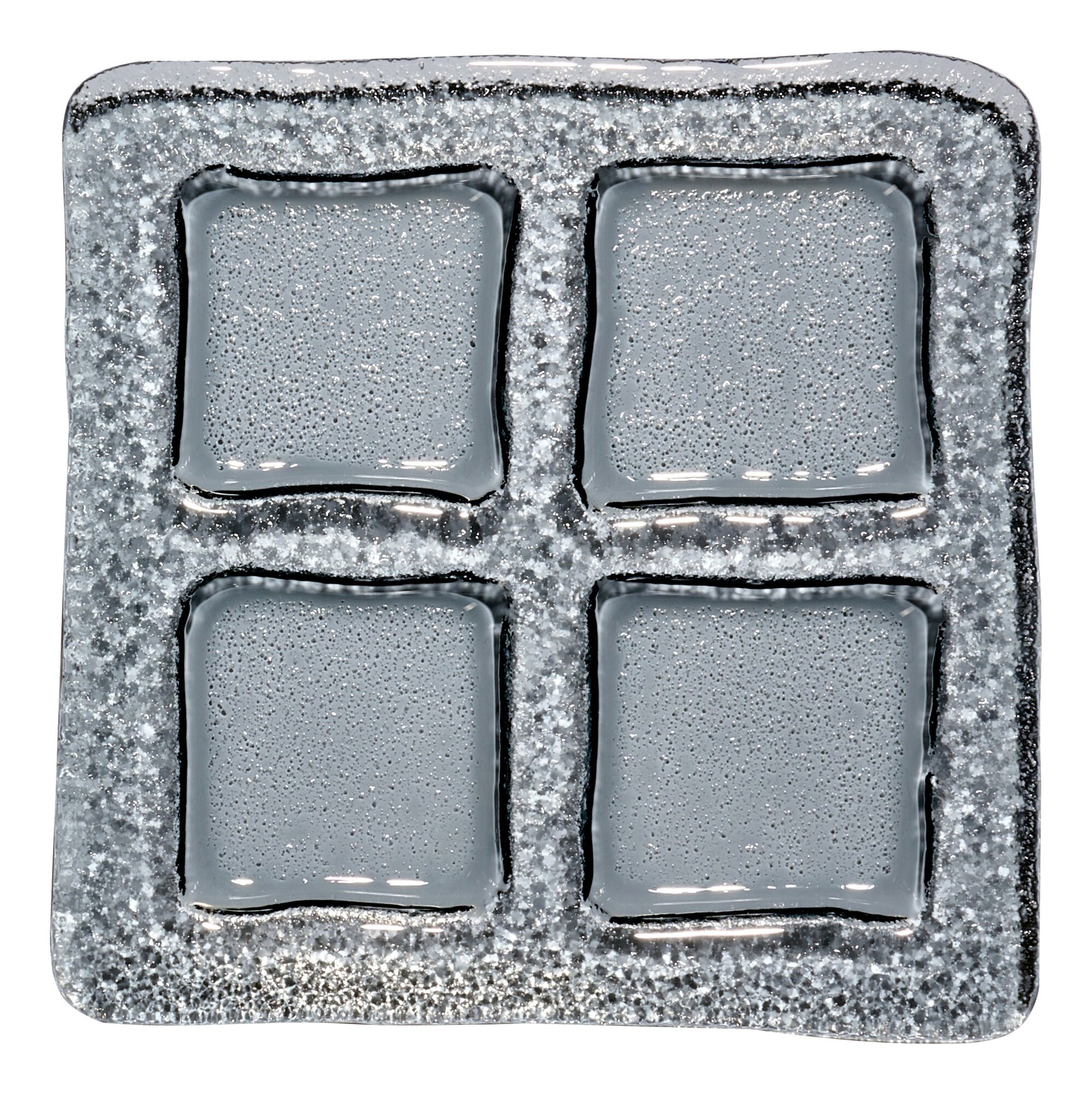 Quadratischer Glasteller mit vier Fächern und strukturierter